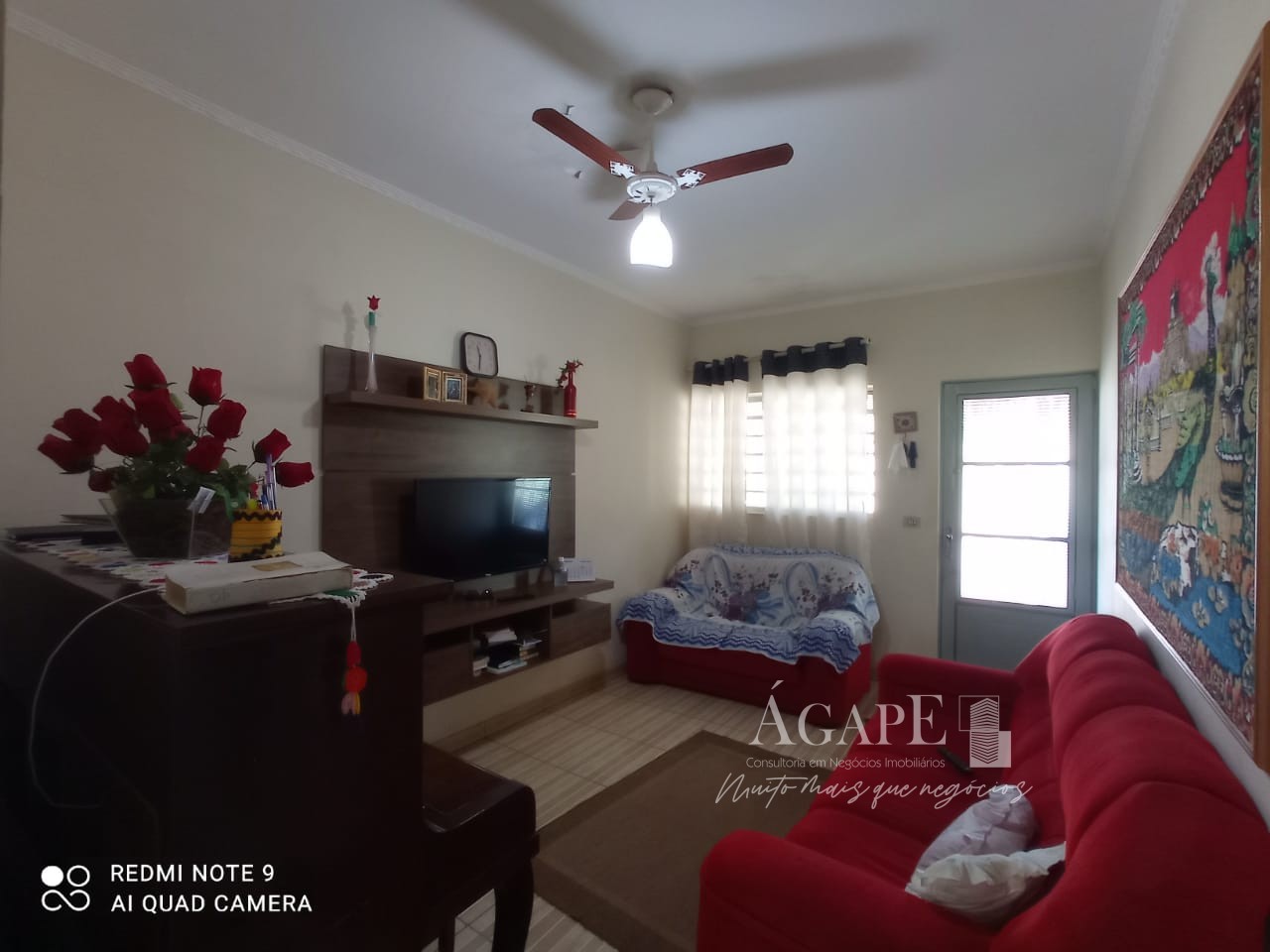 Casa com salão comercial em Artur Nogueira