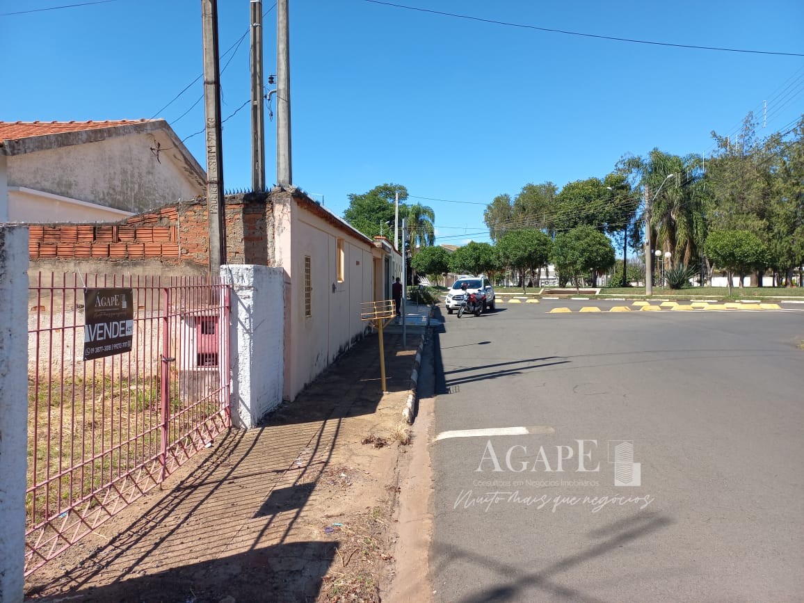 Terreno com barracão em Artur Nogueira no Centro da Cidade