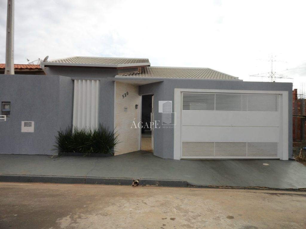 Casa com 2 dormitórios em Artur Nogueira