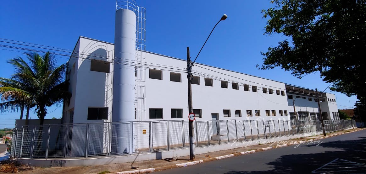 Barracão em Artur Nogueira
