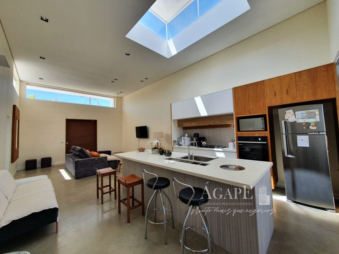 Casa com 2 suítes no Residencial São Luiz