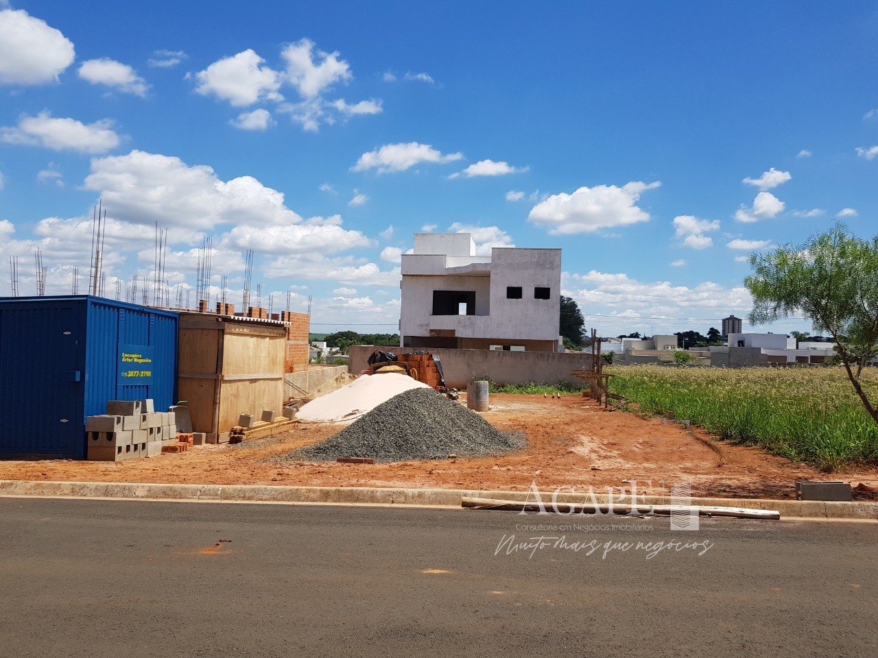 Terreno no Condomínio São Luiz