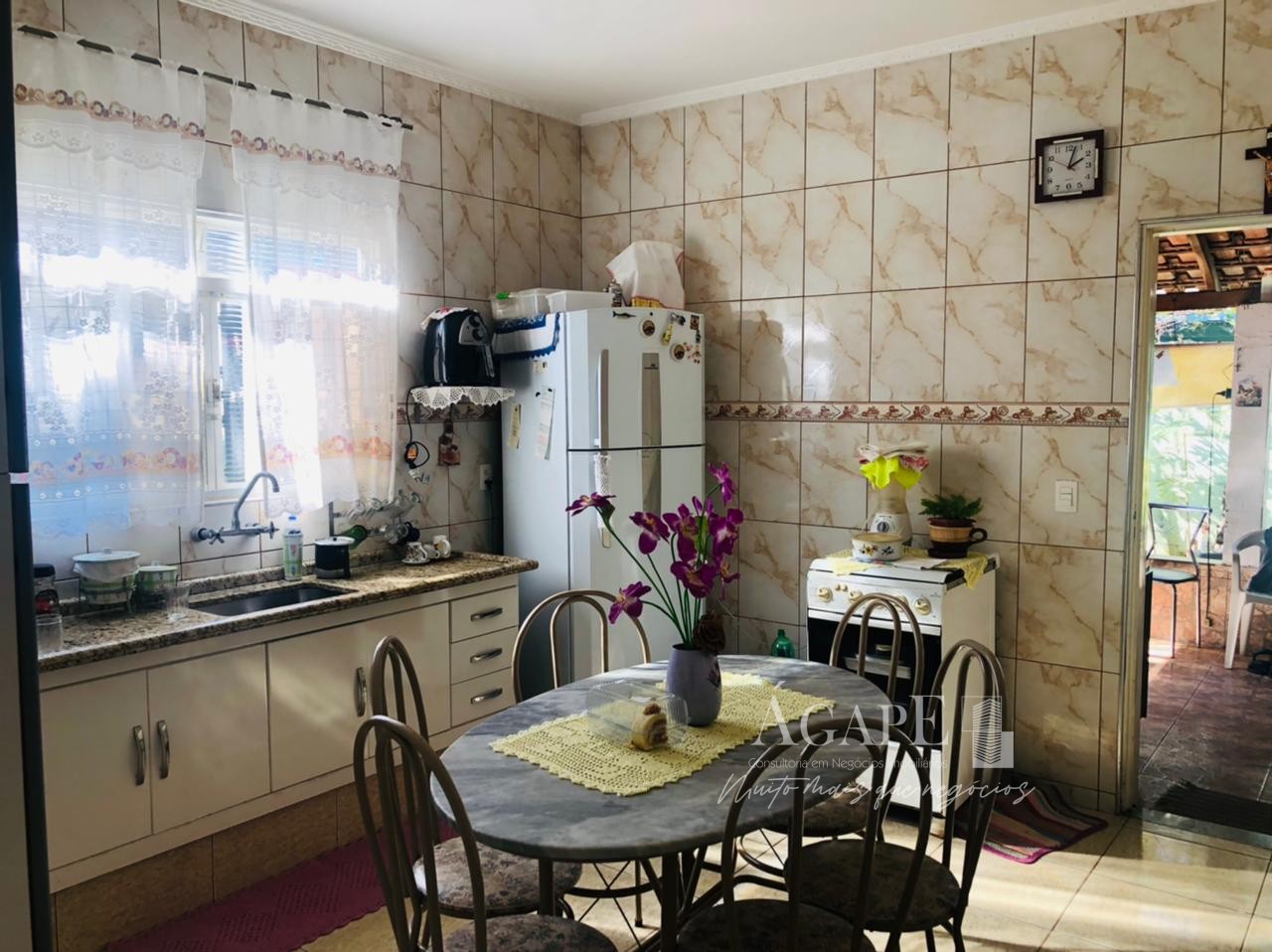 Casa com 3 dormitórios em Artur Nogueira