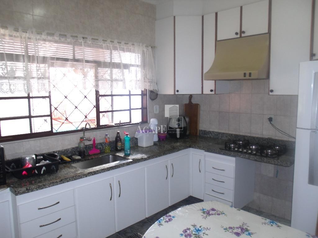 Casa com piscina - Itamaraty
