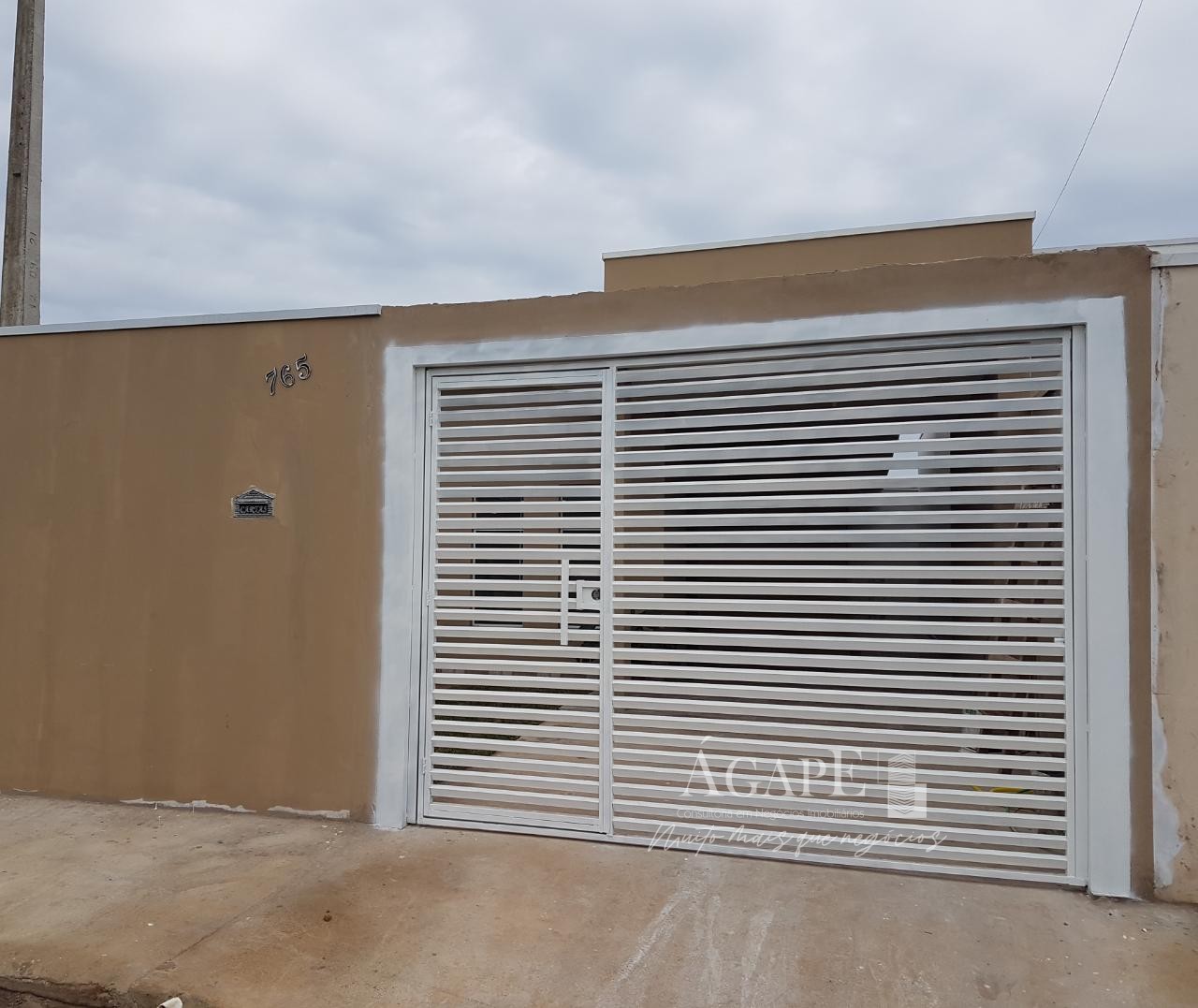 Casa com 2 dormitórios em Artur Nogueira