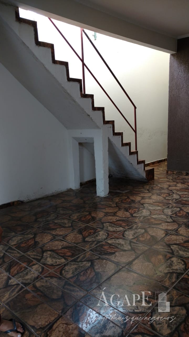 Casa com 3 dormitórios em Artur Nogueira