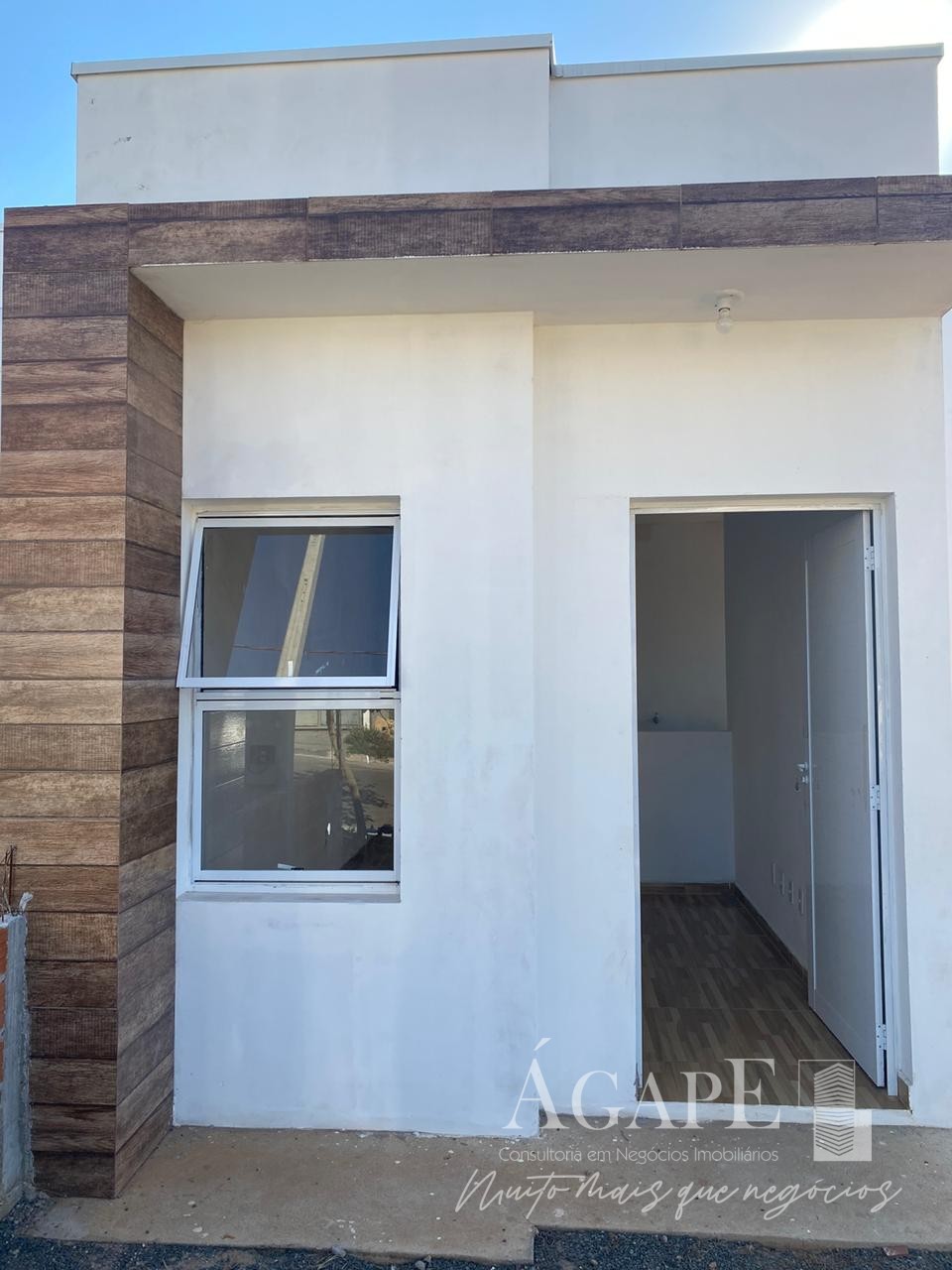 Casa com 2 dormitórios em Artur Nogueira
