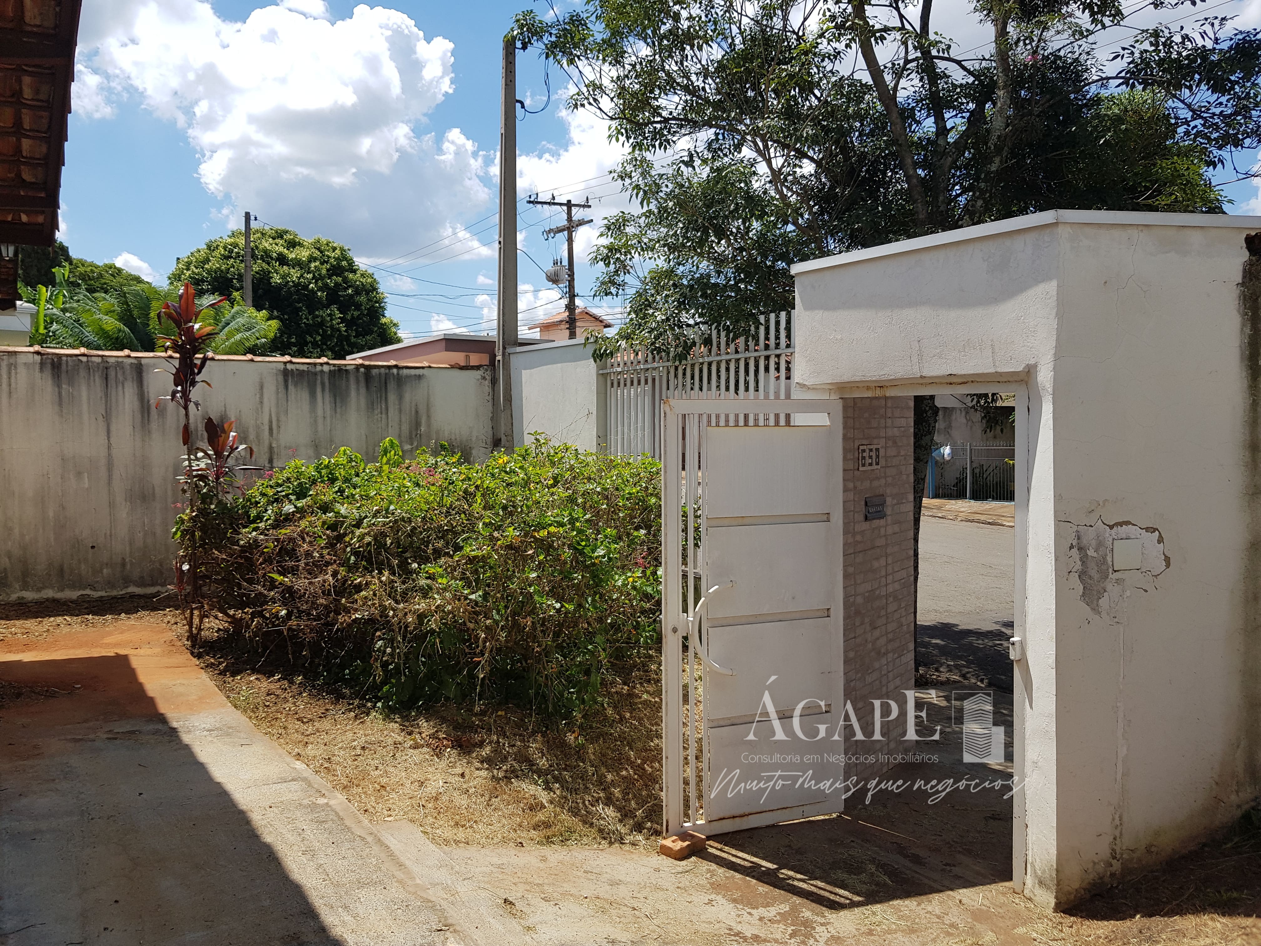 Casa com 2 dormitórios em Artur Nogueira