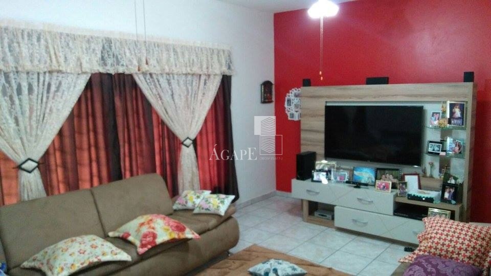 Casa com 2 dormitórios em Cosmólpolis